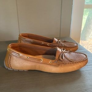 Clarks leather ladies slip on shoes